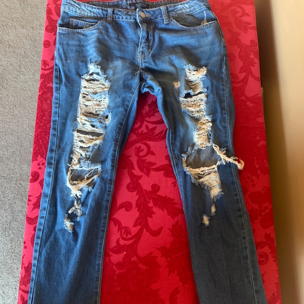 Women’s Slim Fit Boyfriend  Jeans